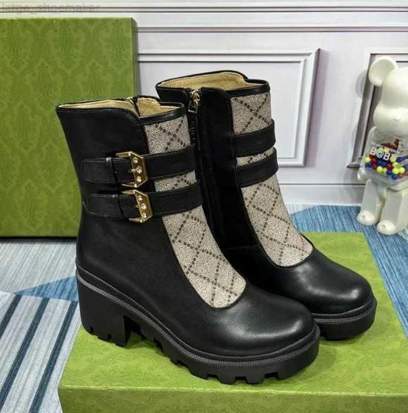 designer women ankle boot luxury desert boots beige and ebony genuine leather quilted lace-up winter shoes rubber lug sole with box no13, Black
designer women ankle boot luxury desert boots beige and ebony genuine leather quilted lace-up winter shoes rubber lug sole with box no13, Black