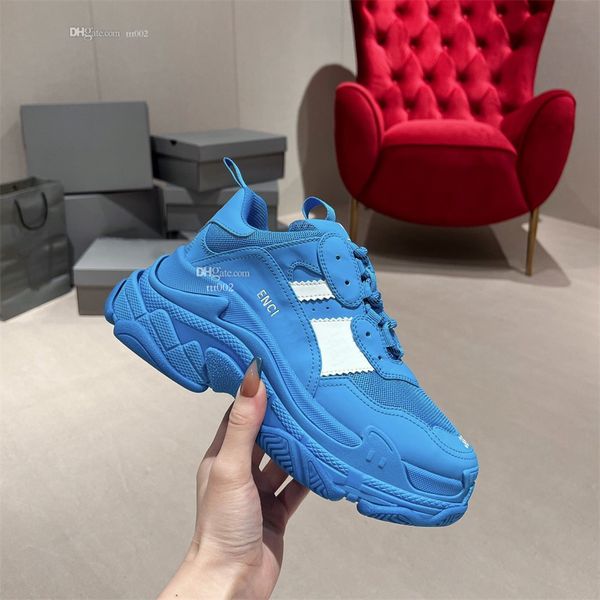 designer triple s running shoes fashion sneakers womens luxury balencaigaity schuhe sports shoe chaussures casual trainer classic sneaker wo
designer triple s running shoes fashion sneakers womens luxury balencaigaity schuhe sports shoe chaussures casual trainer classic sneaker wo