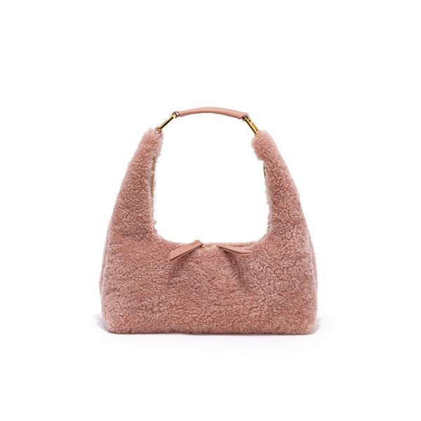 fashion shoulder bag crossbody designer luxury handbag for women 2022 autumn and winter plush packet for a small niche lamb wool one 26cm
fashion shoulder bag crossbody designer luxury handbag for women 2022 autumn and winter plush packet for a small niche lamb wool one 26cm