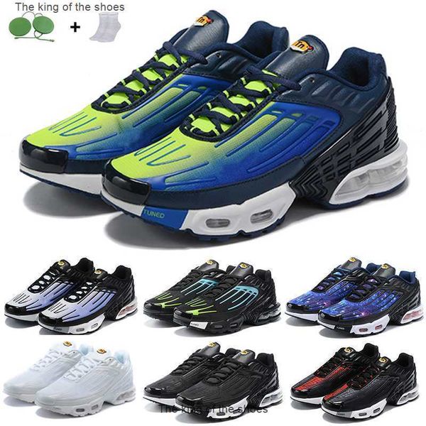 2022 designer men tn plus running shoes se ultra triple white black purple hyper blue tnplus lady designer women retroes classic sports
2022 designer men tn plus running shoes se ultra triple white black purple hyper blue tnplus lady designer women retroes classic sports