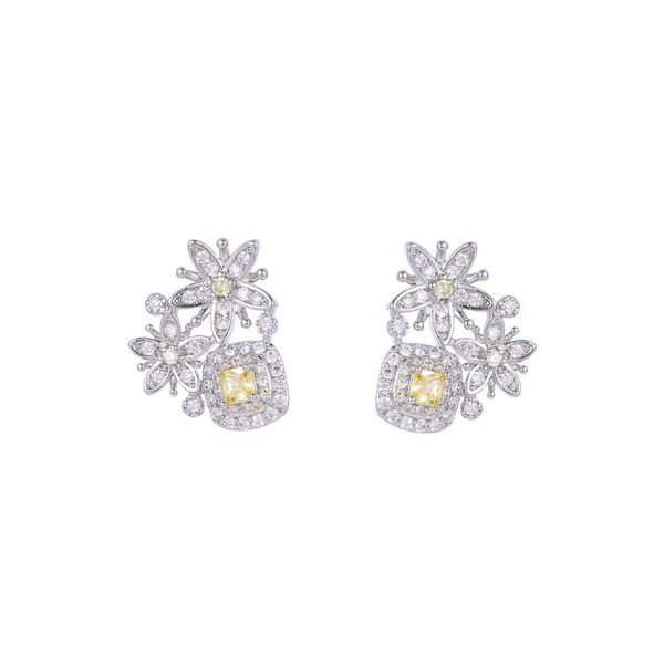 luxury designer zirconia flower stud earrings for women elegant zircon square geometry ear rings sweet fashion jewelry french style ear ring, Golden;silver
luxury designer zirconia flower stud earrings for women elegant zircon square geometry ear rings sweet fashion jewelry french style ear ring, Golden;silver