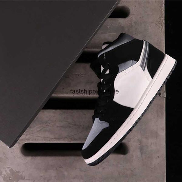 shoes jumpman 1 1s og mid luxury designer lychee skin north carolina black suede sports sneakers
shoes jumpman 1 1s og mid luxury designer lychee skin north carolina black suede sports sneakers