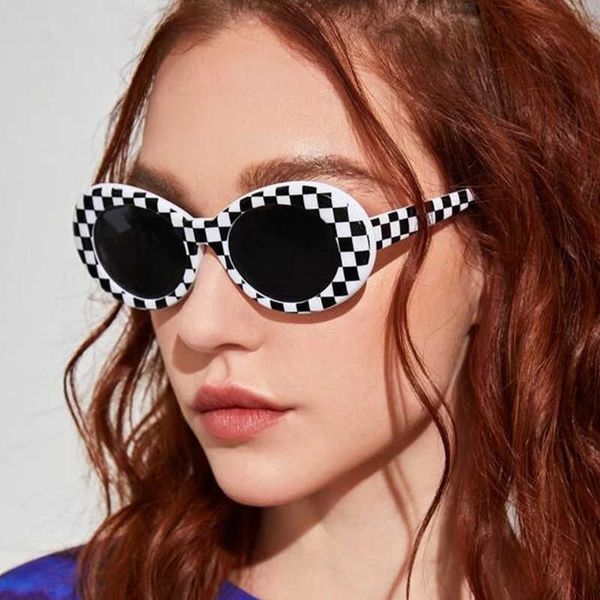 2020 retro fashion oval women frame vintage brand designer sunglasses trending female shades wholesale 1219, White;black
2020 retro fashion oval women frame vintage brand designer sunglasses trending female shades wholesale 1219, White;black