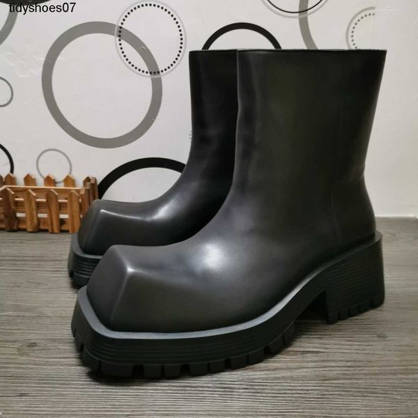 paris designer family b large head square head leather men's boots runway thick soled high rise fashion men's high boots fashion s, Black
paris designer family b large head square head leather men's boots runway thick soled high rise fashion men's high boots fashion s, Black