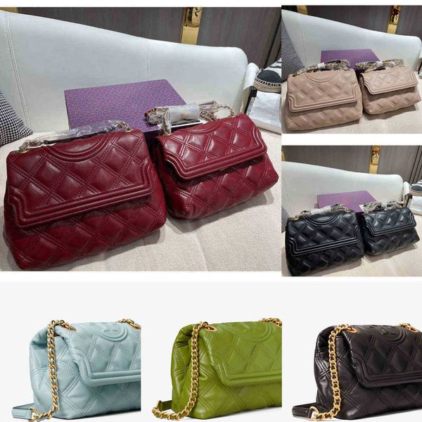 womens evening bags shoulder tote women retro handbags new fashion messenger designer clamshell chain ladies purses leather embroidery rhomb
womens evening bags shoulder tote women retro handbags new fashion messenger designer clamshell chain ladies purses leather embroidery rhomb