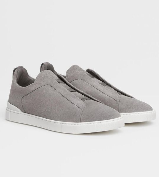 2023 new famous brands men sneakers shoes black white grain leather sports crossing elastic trainers comfort skateboard walking high quality
2023 new famous brands men sneakers shoes black white grain leather sports crossing elastic trainers comfort skateboard walking high quality