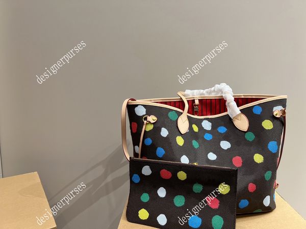 tz fashion graffiti tote bag classic yayoi kusama never handbag designer luxury leather outdoor bags mm gm shoulder shopping bag lady casual
tz fashion graffiti tote bag classic yayoi kusama never handbag designer luxury leather outdoor bags mm gm shoulder shopping bag lady casual