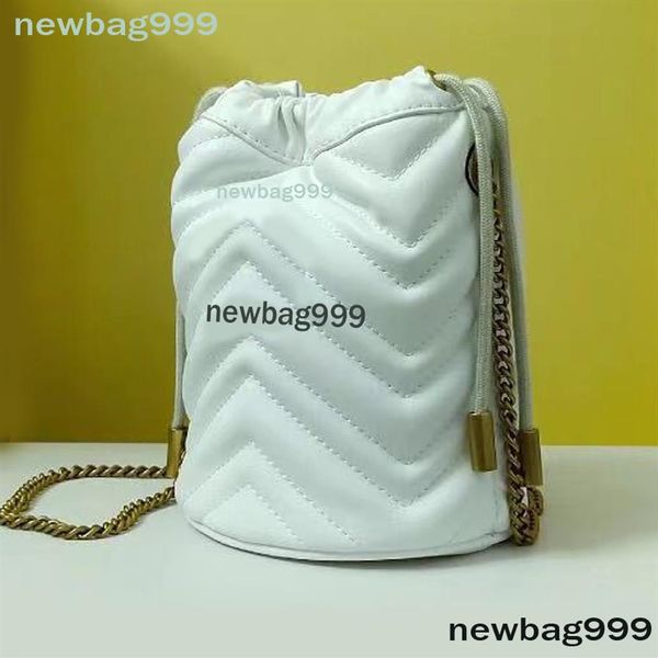 luxurys designer women bag gold metal chain handbags fashion mini bucket shoulder bags real leather soft crossbody totes267m
luxurys designer women bag gold metal chain handbags fashion mini bucket shoulder bags real leather soft crossbody totes267m