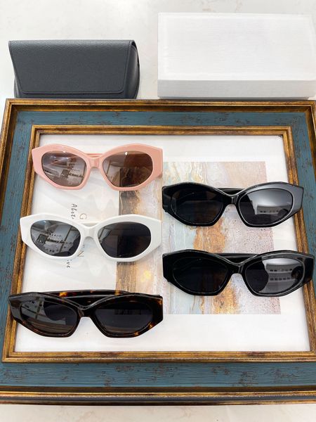 men sunglasses for women latest selling fashion sun glasses mens sunglass gafas de sol glass uv400 lens with random matching 40238u, White;black
men sunglasses for women latest selling fashion sun glasses mens sunglass gafas de sol glass uv400 lens with random matching 40238u, White;black