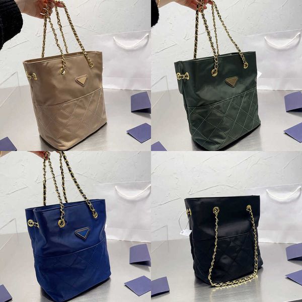 totes designer totes bags canvas woman handbag luxury chain shoulder bag fashion shopper nylon tote bag shopping purse crossbody 221210 prad 
totes designer totes bags canvas woman handbag luxury chain shoulder bag fashion shopper nylon tote bag shopping purse crossbody 221210 prad