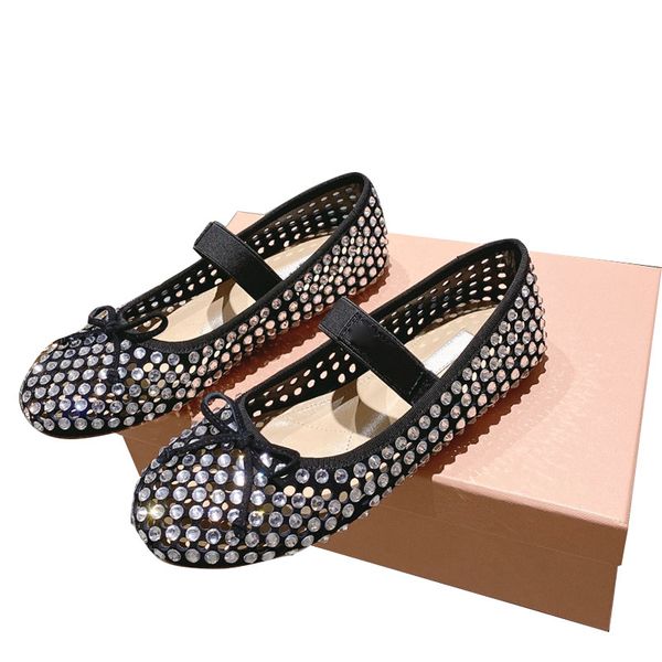23ss womens dress shoes flat heels ballet shoes with strass designer silver retrto round toes bow quilted texture casual shoe classic loafer, Black
23ss womens dress shoes flat heels ballet shoes with strass designer silver retrto round toes bow quilted texture casual shoe classic loafer, Black