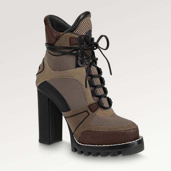 realfine boots 5a 5572370 star trail ankle boots shoes for women with box size 35-42, Black
realfine boots 5a 5572370 star trail ankle boots shoes for women with box size 35-42, Black