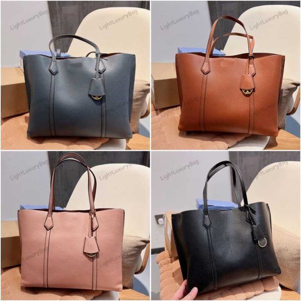 tb bag designer leather wallet high capacity shoulder practical handbags versatile for women classic famous brand shopping purses 220218
tb bag designer leather wallet high capacity shoulder practical handbags versatile for women classic famous brand shopping purses 220218