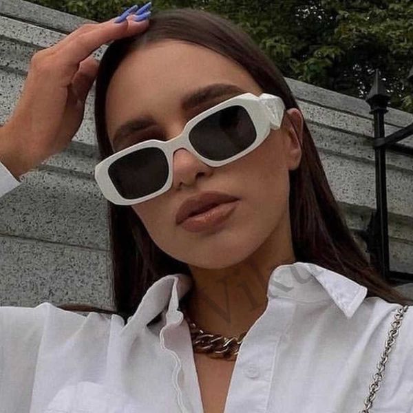 unique diamond modern design fashion retro women's sunglasses small square sun glasses candy frame shades zonnebril dames uv400 1219, White;black
unique diamond modern design fashion retro women's sunglasses small square sun glasses candy frame shades zonnebril dames uv400 1219, White;black