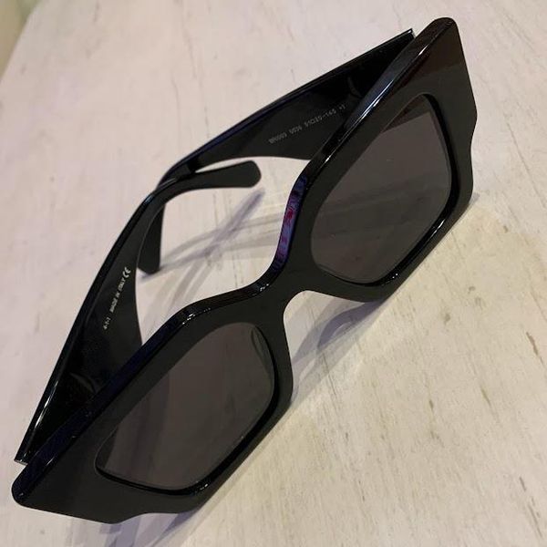 black grey square sunglasses for men women accessories big frame black pattern sunglass fashion sunnies shades uv400 eyewear with box, White;black
black grey square sunglasses for men women accessories big frame black pattern sunglass fashion sunnies shades uv400 eyewear with box, White;black