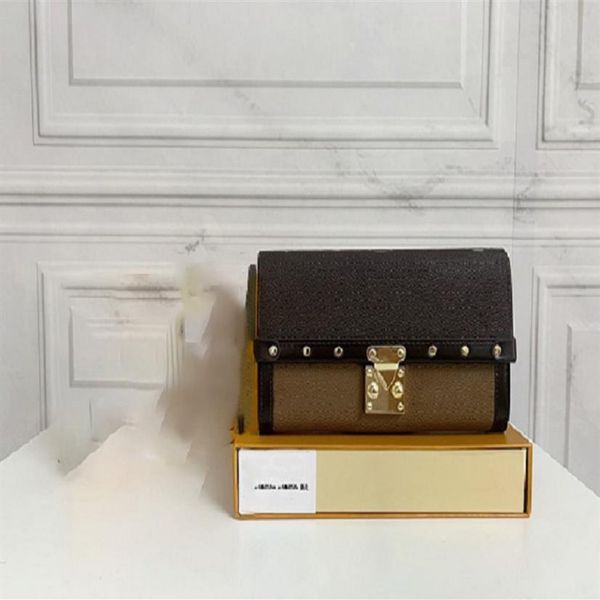 2021 fashion flowers designer zipper wallets luxurys men women leather bags classic letters coin purse original box p175w, Red;black
2021 fashion flowers designer zipper wallets luxurys men women leather bags classic letters coin purse original box p175w, Red;black