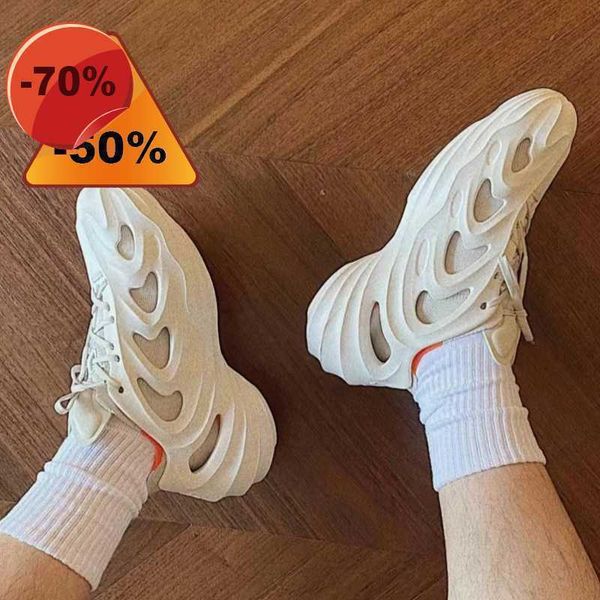 2023 slides sandales designer yeesys slippers adifom q detachable socks daddy hole shoes mens fashion 2023 new sports casual coconut sandals
2023 slides sandales designer yeesys slippers adifom q detachable socks daddy hole shoes mens fashion 2023 new sports casual coconut sandals