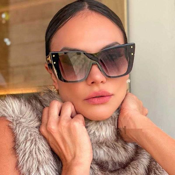 fashion brand designer square sunglasses women trend metal round hinged sun glasses men vintage cat eye shades female uv400 1219, White;black
fashion brand designer square sunglasses women trend metal round hinged sun glasses men vintage cat eye shades female uv400 1219, White;black