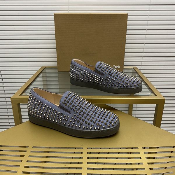 mens stylish studded shoes handcrafted real leather designer rock style pair red soles shoes luxury fashion womens diamond-encrusted casual, Red;white
mens stylish studded shoes handcrafted real leather designer rock style pair red soles shoes luxury fashion womens diamond-encrusted casual, Red;white