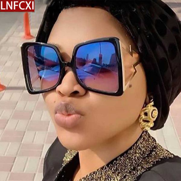 lnfcxi 2020 new hollow oversize square sunglasses for women fashion bow shape bee sun glasses female gradient black big shades 1219, White;black
lnfcxi 2020 new hollow oversize square sunglasses for women fashion bow shape bee sun glasses female gradient black big shades 1219, White;black