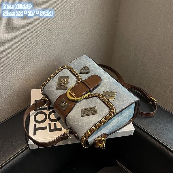 wholesale factory ladies shoulder bag 2 colors street personality rivet punk handbag thickened denim fashion backpack trend foreign chain ha
wholesale factory ladies shoulder bag 2 colors street personality rivet punk handbag thickened denim fashion backpack trend foreign chain ha