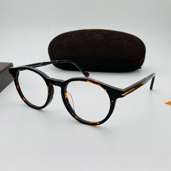 optical eyeglasses for men women retro 5823 style anti-blue glasses light lens plate full frame with box, White;black
optical eyeglasses for men women retro 5823 style anti-blue glasses light lens plate full frame with box, White;black