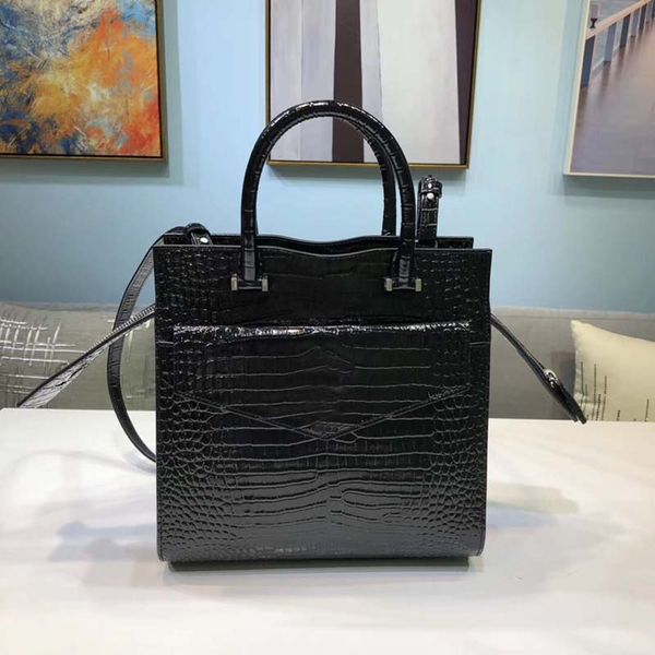 10a bags tote bag quality women leather handbag designer lady clutch purse retro shoulder metal chain gold silver womens handbags bag flip c
10a bags tote bag quality women leather handbag designer lady clutch purse retro shoulder metal chain gold silver womens handbags bag flip c