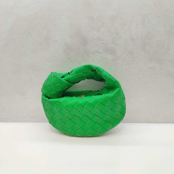 venetas leather designer bags bottegas jodie bag 2023 cassettes mini jodies knotted woven handbag girl hand held wrist handbags 1bq7 ksl7
venetas leather designer bags bottegas jodie bag 2023 cassettes mini jodies knotted woven handbag girl hand held wrist handbags 1bq7 ksl7