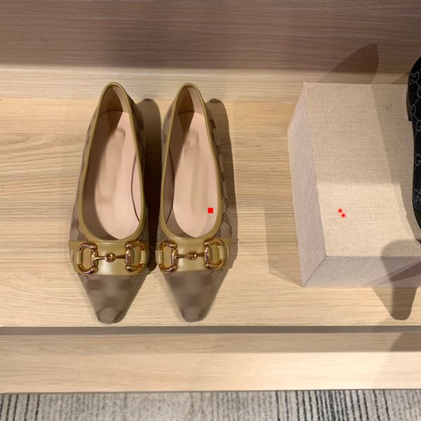 2023 dress shoes crystal pumps satin suede leather high heels bridal wedding party women's walking dress shoess with box size 35-40 -n0, Black
2023 dress shoes crystal pumps satin suede leather high heels bridal wedding party women's walking dress shoess with box size 35-40 -n0, Black