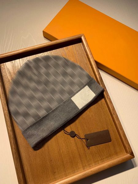 designer autumn winter beanie hats style men and women universal knitted cap autumn wool outdoor warm skull caps, Blue;gray
designer autumn winter beanie hats style men and women universal knitted cap autumn wool outdoor warm skull caps, Blue;gray