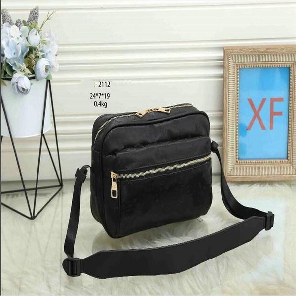 messenger bag designer mens handbags leather shoulder bag designers luxurys cross body brand purse wallets 2112#24x7x19cm hre271j
messenger bag designer mens handbags leather shoulder bag designers luxurys cross body brand purse wallets 2112#24x7x19cm hre271j