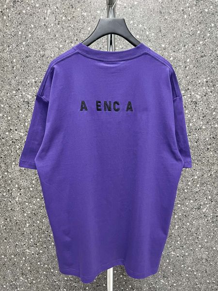 men's t-shirts men's and women's classic short-sleeved t-shirt with embroidered small letters on the front and back, White;black
men's t-shirts men's and women's classic short-sleeved t-shirt with embroidered small letters on the front and back, White;black