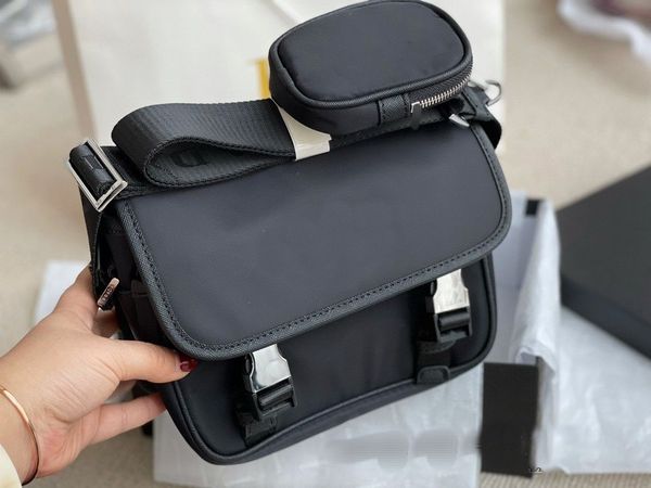 male hobos purse designer luxury shoulder bags 5a quality nylons handbags elling wallet women men crossbody bag purses messenger handbag lad
male hobos purse designer luxury shoulder bags 5a quality nylons handbags elling wallet women men crossbody bag purses messenger handbag lad