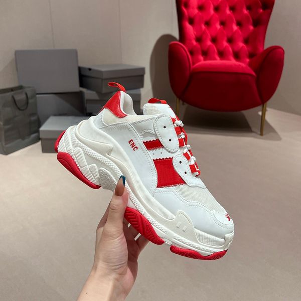 designer triple s running shoes fashion sneakers womens luxury balencaigaity schuhe sports shoe chaussures casual trainer classic sneaker wo
designer triple s running shoes fashion sneakers womens luxury balencaigaity schuhe sports shoe chaussures casual trainer classic sneaker wo