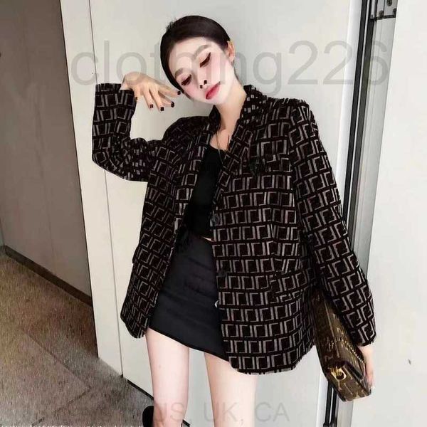 fashion women suit designer clothes blazer full letters spring new released e1398, White;black
fashion women suit designer clothes blazer full letters spring new released e1398, White;black