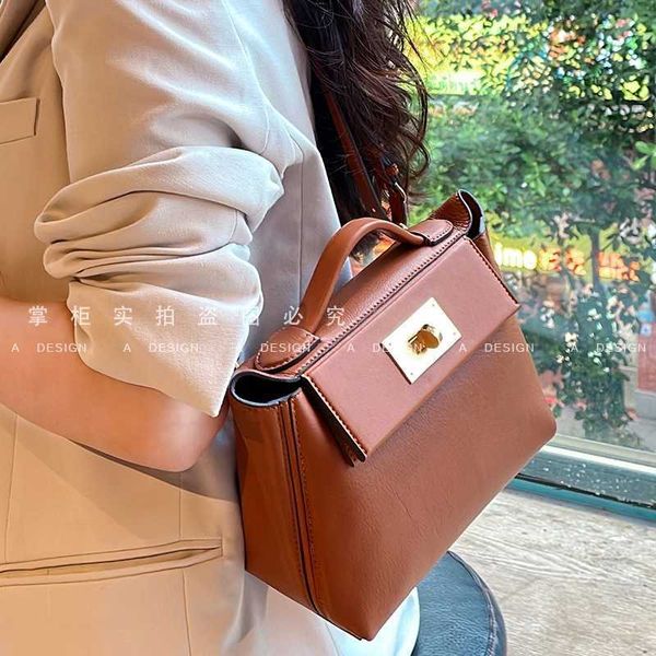 herme bags kelli bag 2424 dumpling bag 2022 new handheld one shoulder crossbody cowhide premium leather women's bag
herme bags kelli bag 2424 dumpling bag 2022 new handheld one shoulder crossbody cowhide premium leather women's bag