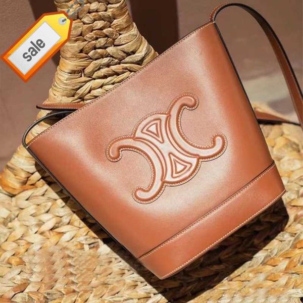 women's designer bags same 2023 new triumphal arch bucket leather large capacity single shoulder messenger women's factory direct
women's designer bags same 2023 new triumphal arch bucket leather large capacity single shoulder messenger women's factory direct