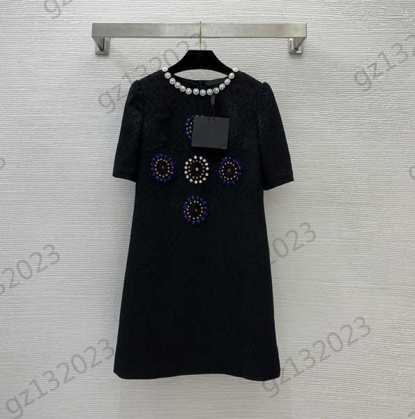 casual dresses womens designer dress vintage jacquard fabric diamond-encrusted neckline dress short sleeves collect waist design a-line maxi, Black;gray
casual dresses womens designer dress vintage jacquard fabric diamond-encrusted neckline dress short sleeves collect waist design a-line maxi, Black;gray