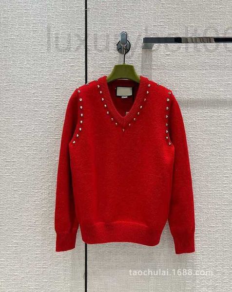 women's sweaters designer high-end women wear korean version simple rivet design v-neck sweater kfh8, White;black
women's sweaters designer high-end women wear korean version simple rivet design v-neck sweater kfh8, White;black