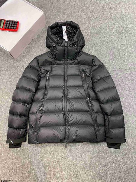 men's down parkas jackets designer classic black hooded warmth thick double zipper white duck fill badge decorative brand 4167 zbdg 2 p, Black;brown
men's down parkas jackets designer classic black hooded warmth thick double zipper white duck fill badge decorative brand 4167 zbdg 2 p, Black;brown