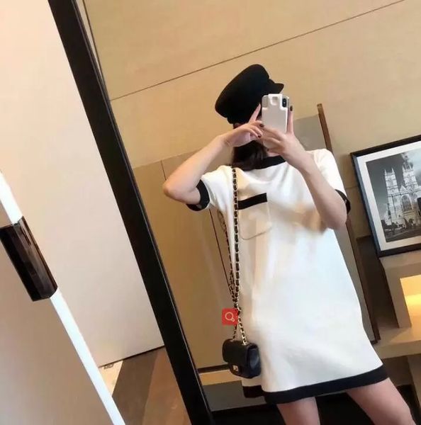 2023 summer web celebrity with g letter print t shirt designer pure cotton comfortable knitting fashion and leisure, White
2023 summer web celebrity with g letter print t shirt designer pure cotton comfortable knitting fashion and leisure, White