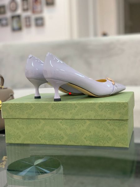 2023 dress shoes crystal pumps satin suede leather high heels bridal wedding party women's walking dress shoess with box size 35-40 -n0, Black
2023 dress shoes crystal pumps satin suede leather high heels bridal wedding party women's walking dress shoess with box size 35-40 -n0, Black