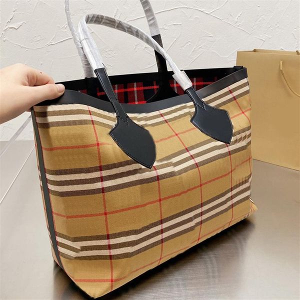 women handbag shoulder crossbody bag tote purse fashion plaid canvas two-sided large capacity package lady handbags221c 
women handbag shoulder crossbody bag tote purse fashion plaid canvas two-sided large capacity package lady handbags221c