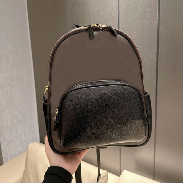 hight quality meduim designers women backpack bags size 32x26cm famous designer c travel sport student book phone back pack bag real leather
hight quality meduim designers women backpack bags size 32x26cm famous designer c travel sport student book phone back pack bag real leather