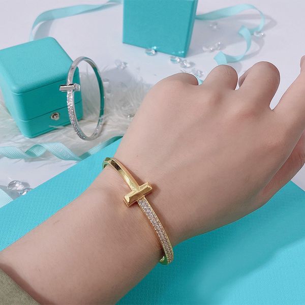 factory designer bangle fashion love bracelets for women titanium steel 18k gold silver t shaped half diamond simple lady cuff couple jewelr, Black
factory designer bangle fashion love bracelets for women titanium steel 18k gold silver t shaped half diamond simple lady cuff couple jewelr, Black