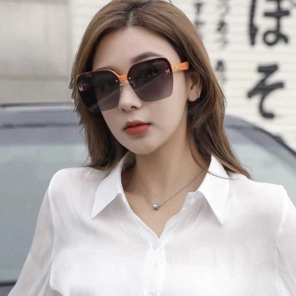 outdoor glasses 2022 new h-home letter polarized sunglasses box emma women's fashion, White;black
outdoor glasses 2022 new h-home letter polarized sunglasses box emma women's fashion, White;black