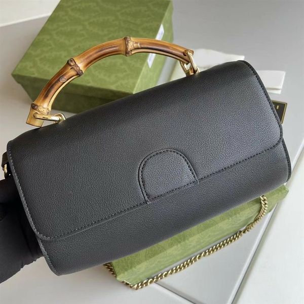 real leather luxury designer gold hardware women bag handbags bamboo handle heavy chain shoulder bags diana rectangle shape flap f220j
real leather luxury designer gold hardware women bag handbags bamboo handle heavy chain shoulder bags diana rectangle shape flap f220j