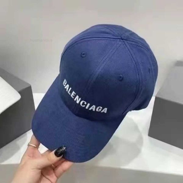 winter designer balenciga beanie ball cap correct hat fragrant baseball caps letter sunscreen balencigass women's bonnet versatile hard, Blue;gray
winter designer balenciga beanie ball cap correct hat fragrant baseball caps letter sunscreen balencigass women's bonnet versatile hard, Blue;gray