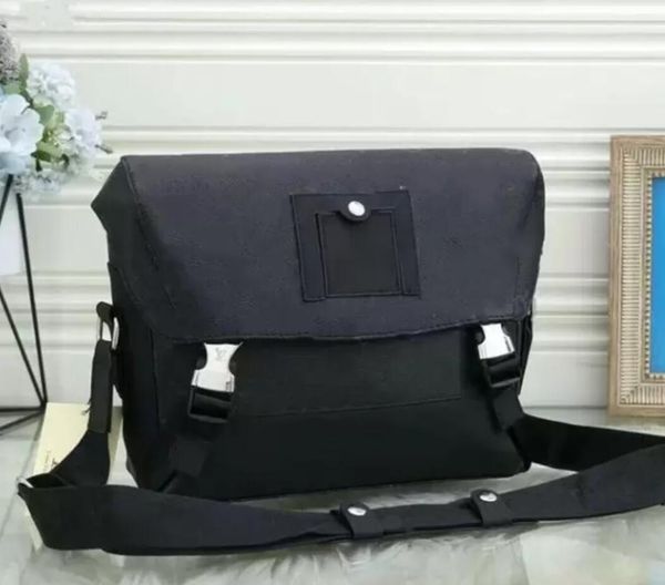 2022 mens messenger bag pu leather designer bags black briefcases brand crossbody shoulder purses with small purse fashion style 1-26
2022 mens messenger bag pu leather designer bags black briefcases brand crossbody shoulder purses with small purse fashion style 1-26