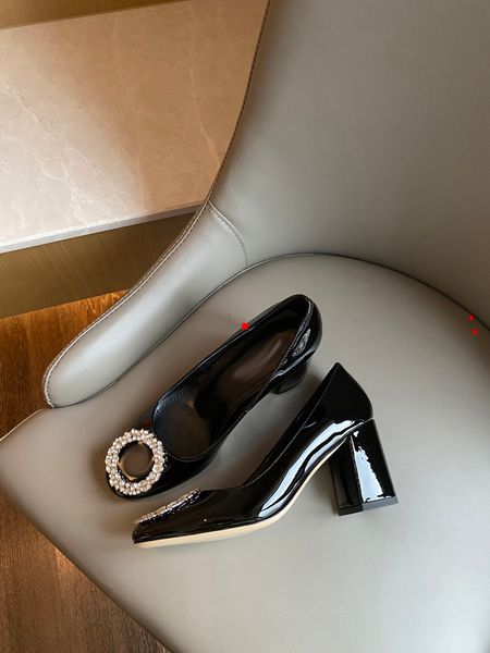 2023 dress shoes crystal pumps satin suede leather high heels bridal wedding party women's walking dress shoess with box size 35-40 -n0, Black
2023 dress shoes crystal pumps satin suede leather high heels bridal wedding party women's walking dress shoess with box size 35-40 -n0, Black